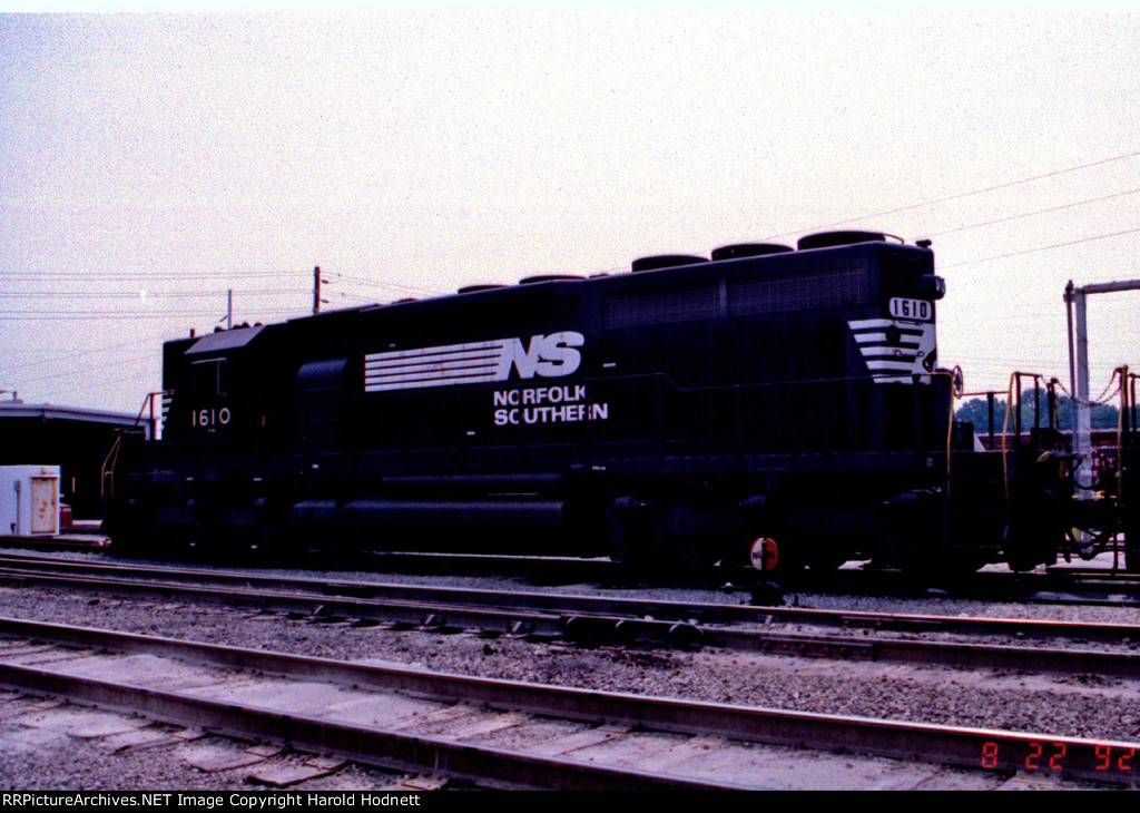 NS 1610